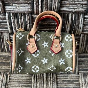 NWOT Fashion/Unbranded Bag Charm